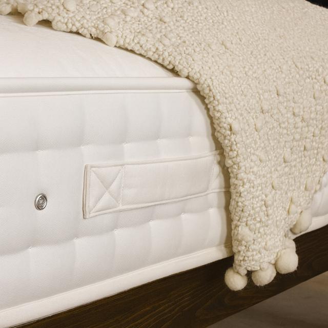 100% Organic Wool & Cotton Quilted 1500 Pocket Spring Mattress